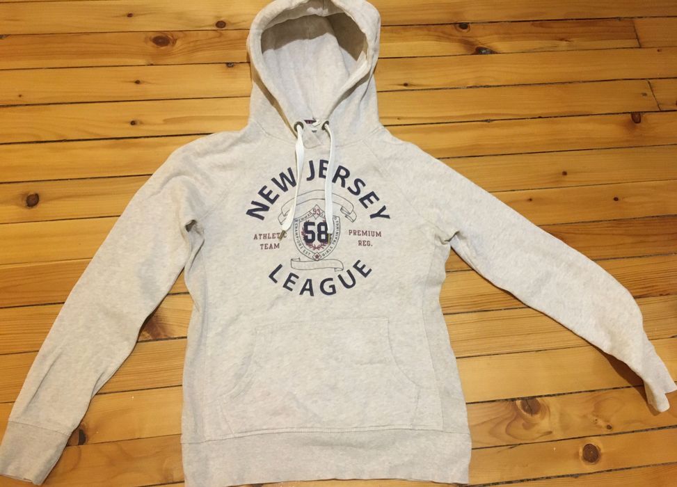 Дамсика суичър с щампа