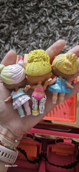 Mașină LOL + 3 păpuși