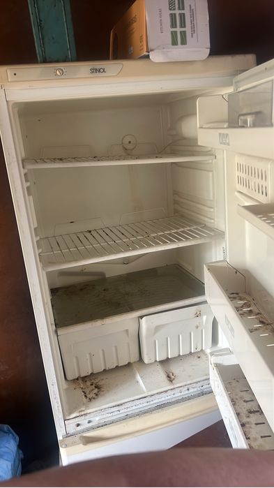 Холодильних.