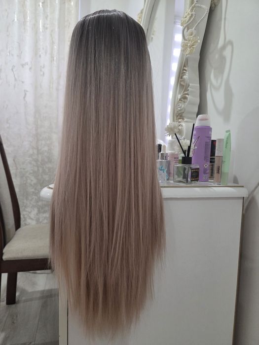 Продам парик женский