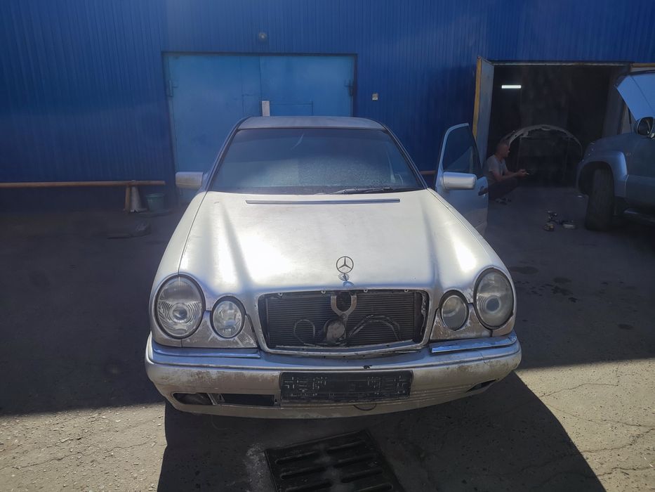 Продам Мерседес Е280 96 г