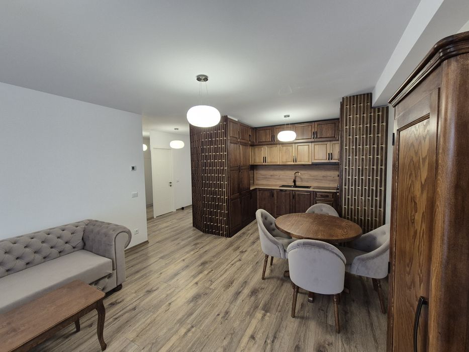 Apartament de închiriat ZONA CETATE