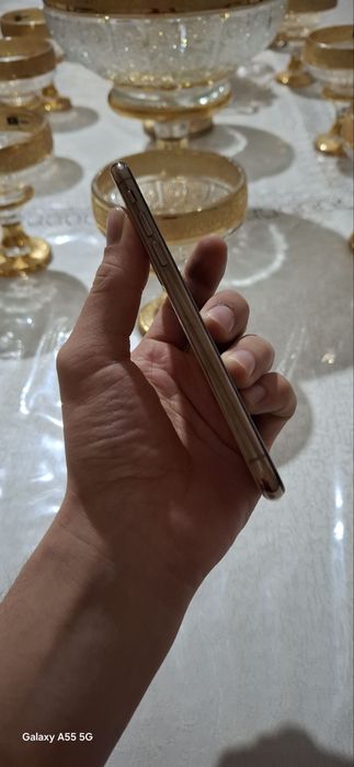 Iphone XS LLA Gold tozza ochilmagan