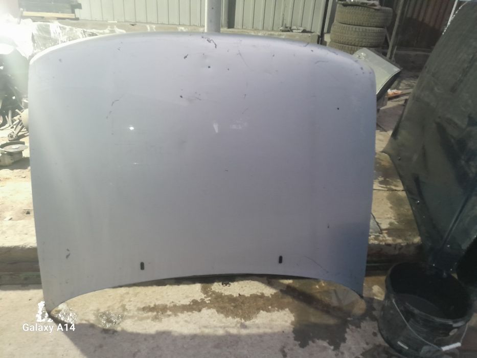 Пассат Б4 капот привазной