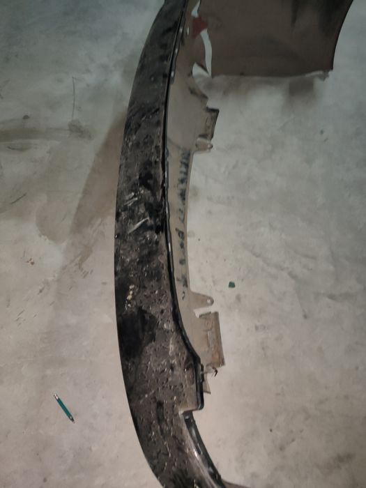 Продам б/у бампер lexus is 2011