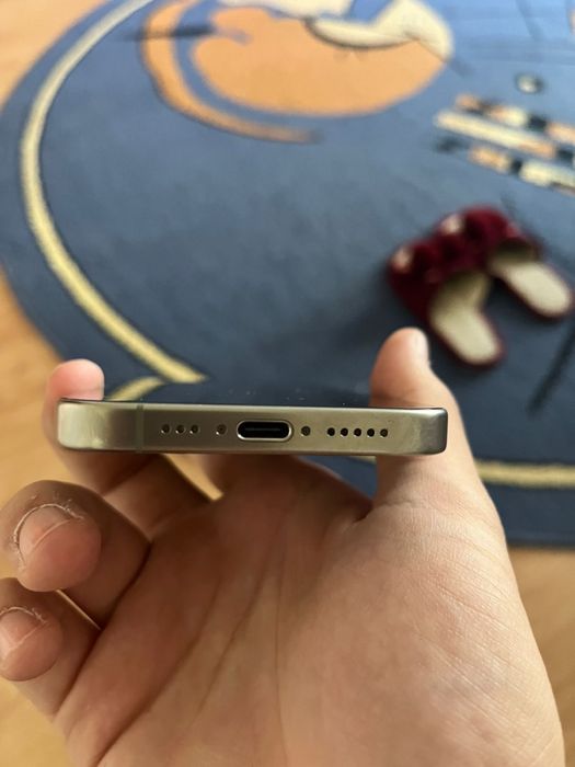 Продам iphone 15 Pro