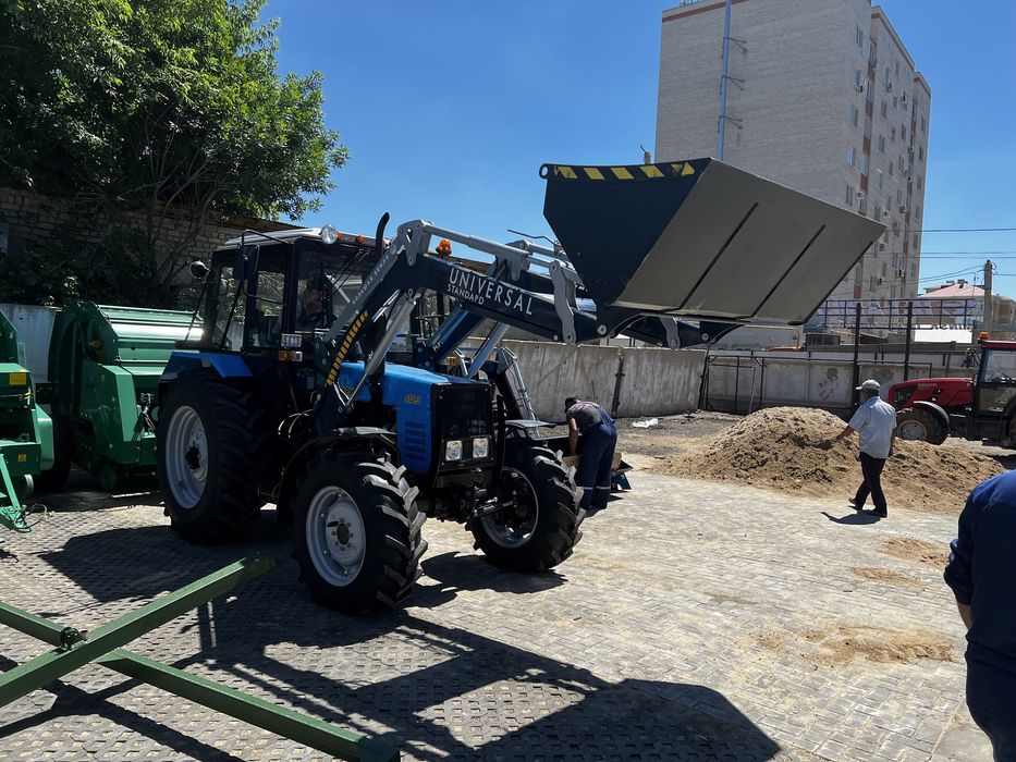 Продам навесной погрузчик  в Уральске