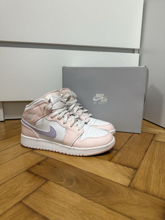 Adidași Nike Air Jordan 1 Mid ,,Pink Wash”