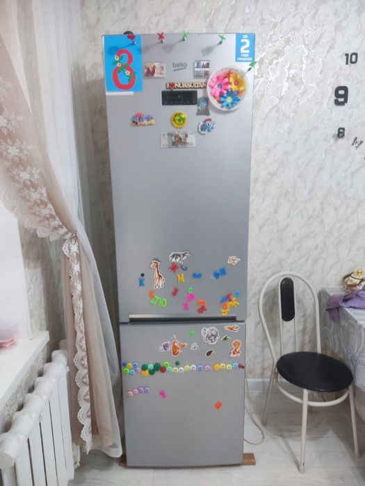 Продам холодильник