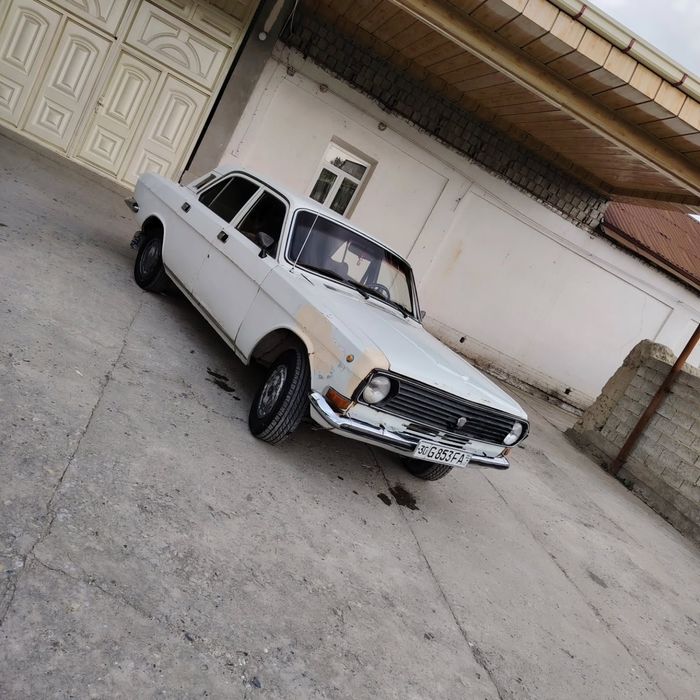 Gaz 2410  VOLGA 1988