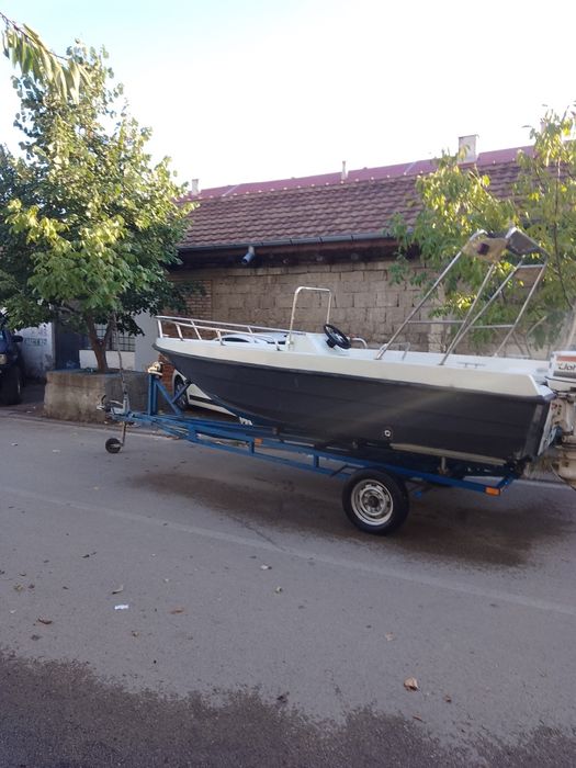 Лодка 4,5м на 1,9м