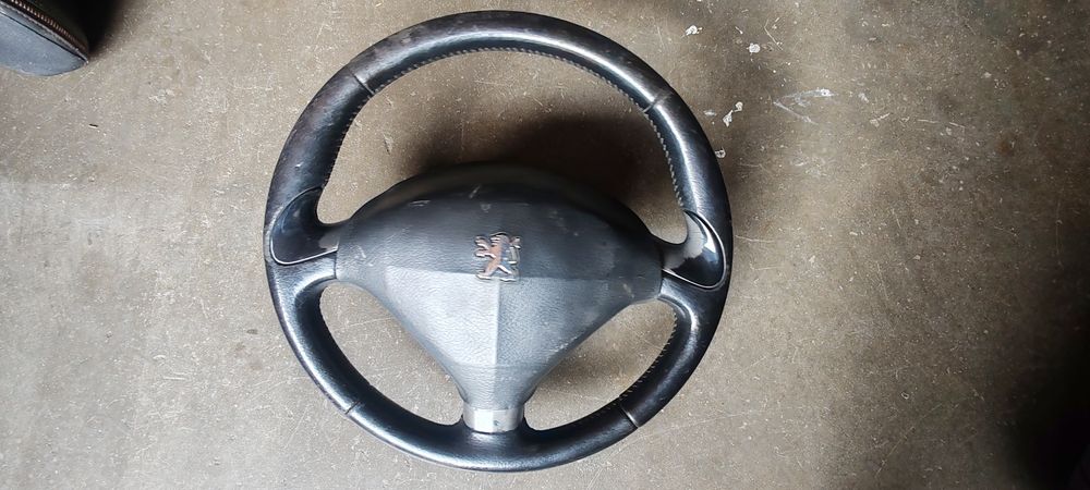 Volan Peugeot 407 250lei