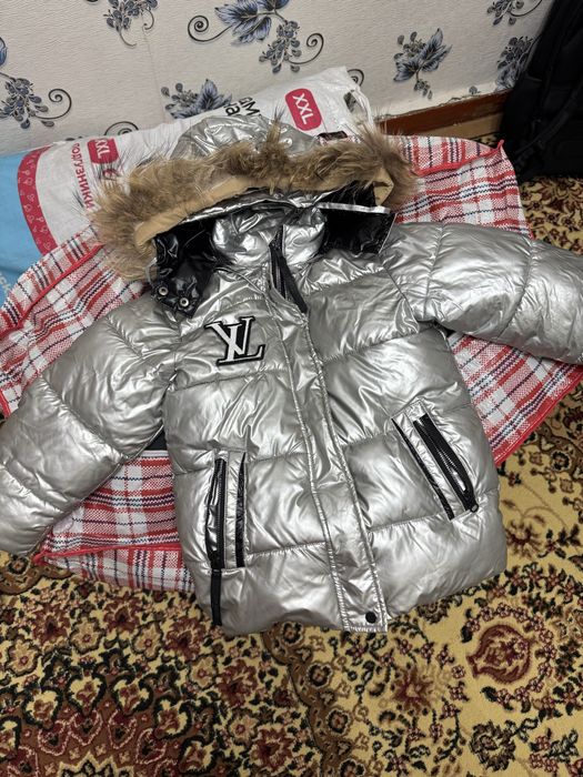 Куртка на мальчика и девочку