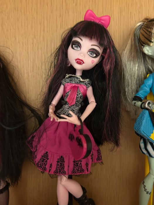продажа куколок monster high