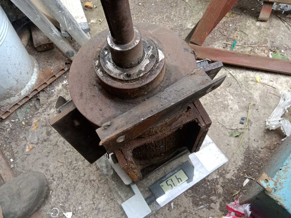 Moara tocator reciclator plastic sau diverse vegetale