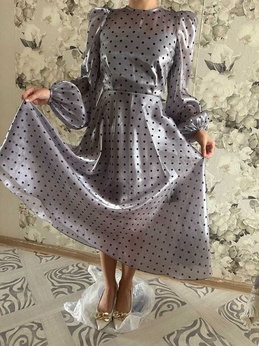 Продам платья по 5000 тг