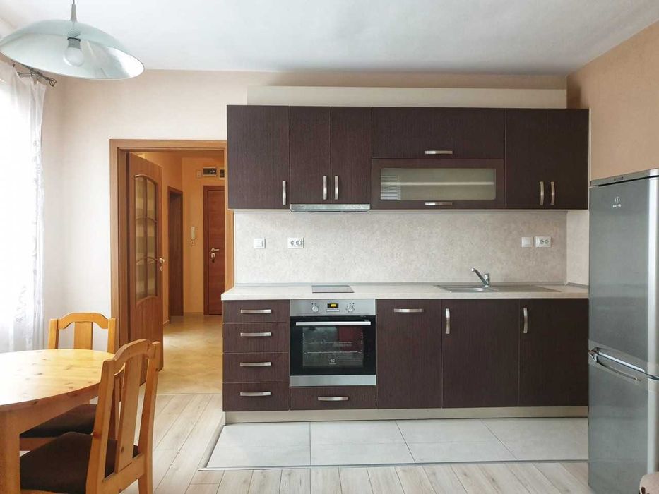 Двустаен Апартамент в Каменица 1