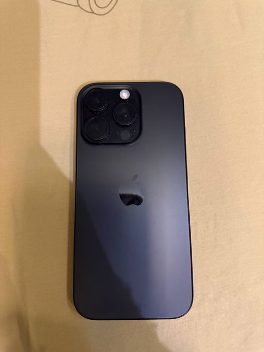 iPhone 16 Pro | 256 GB | 93% Battery