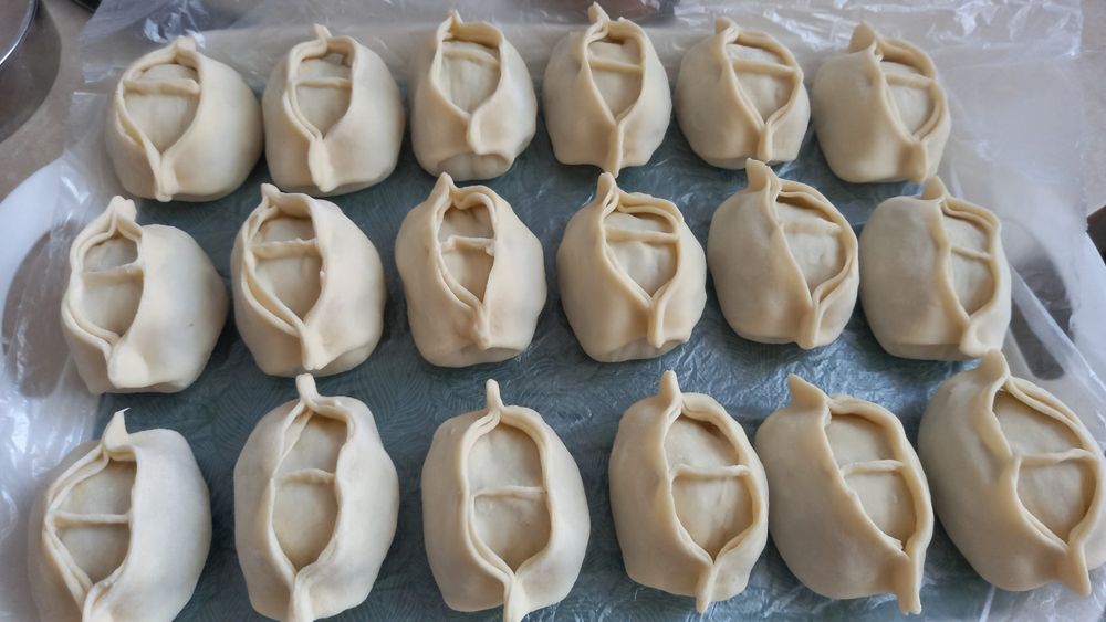Пельмени и  манты.