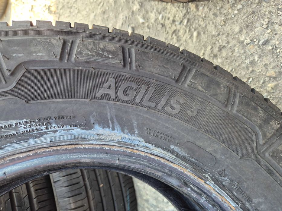 2 Anvelope de VARA - 225/75/16C - Michelin - Stare F BUNA - DOT 2025