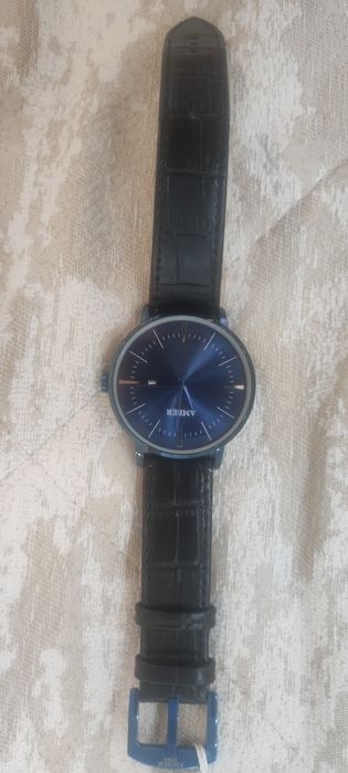 Продам часы Tissot