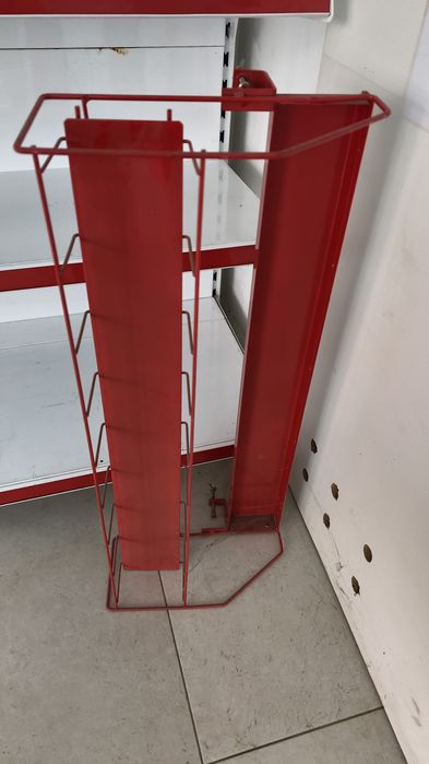 Продам полки для магазина