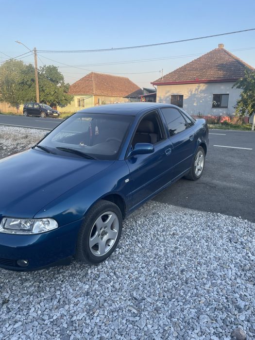 AUDI A4 2001 — imagine 2