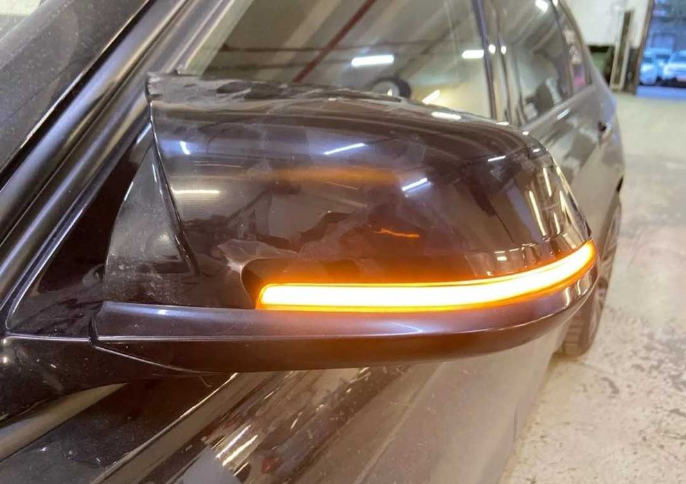Динамични бягащи мигачи за огледалата за БМВ BMW F20 F22 F30 F34 X1 i3