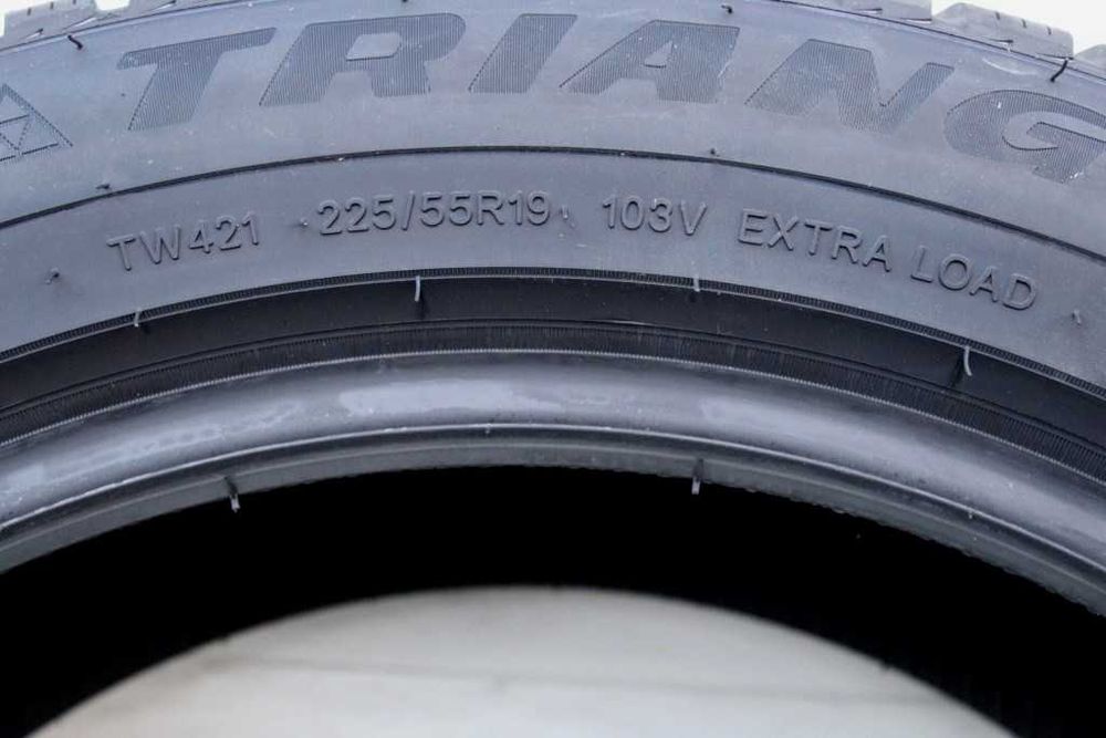 Anvelope iarna noi 225/55R19 103V, Triangle, DOT 2026