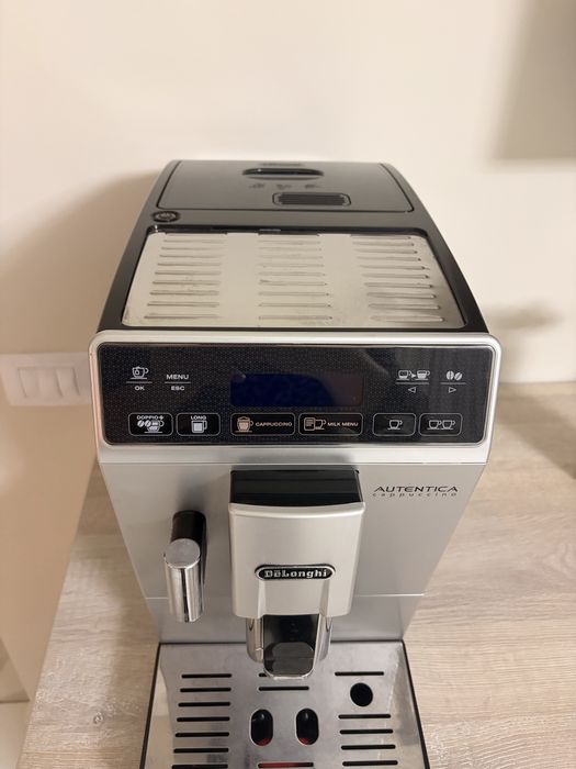 Expresor Delonghi Autentica