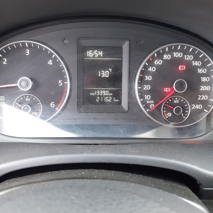 Vând  WV Caddy 1.6 TDI Blue Motion din 2011