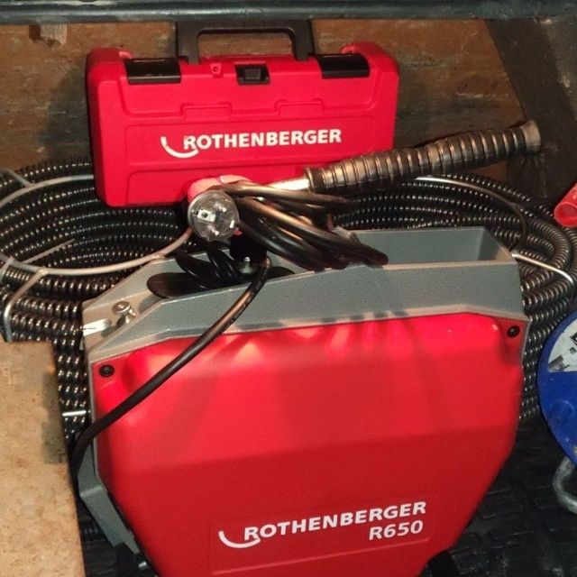 Чистка канализационных труб.Очистка засоров канализации