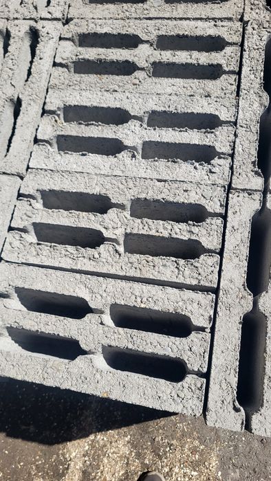 Продам пескоблок ,размер 390х190х190