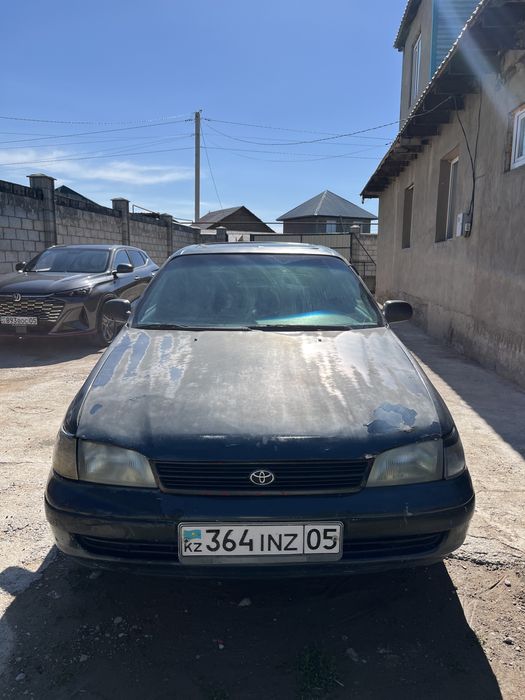 Toyota carina E