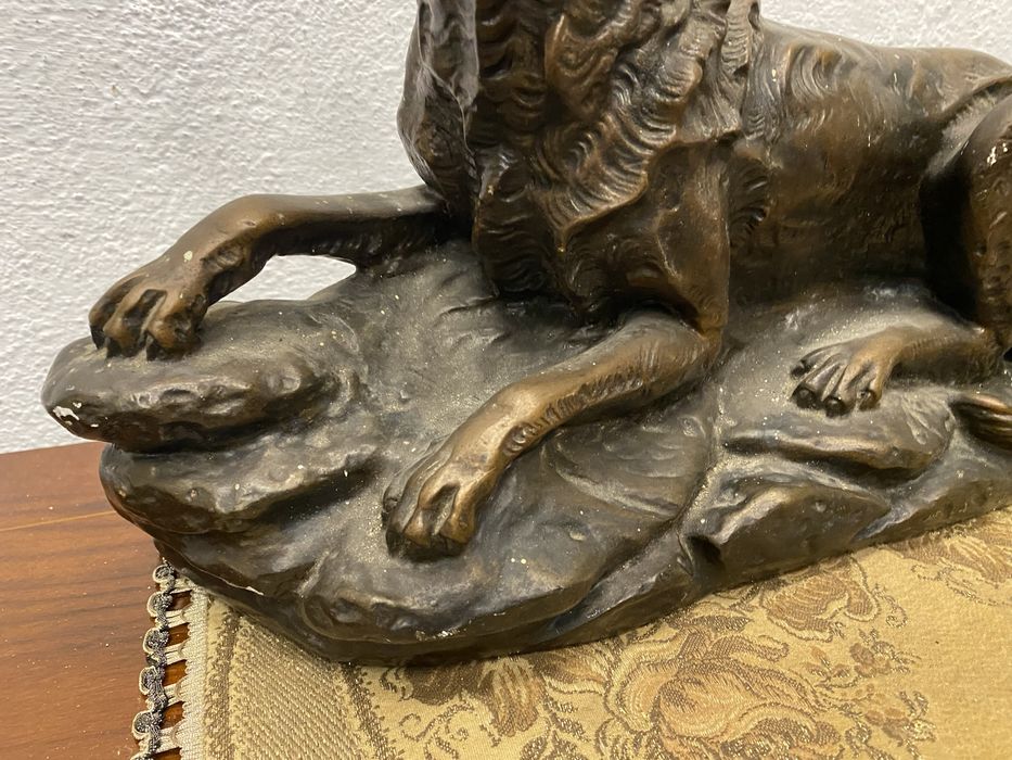 Голяма немска фигура куче - немска овчарка