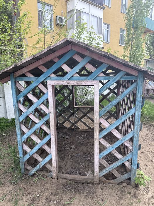 Отдам бесплатно домики
