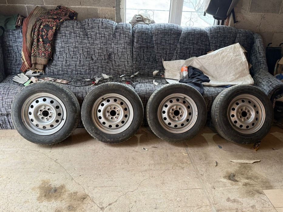 Шина. Р. 185/65/14.