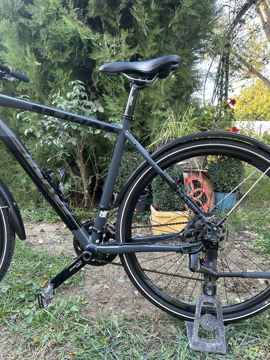 Compel 28 цола като нов 2х10 Шимано Cues