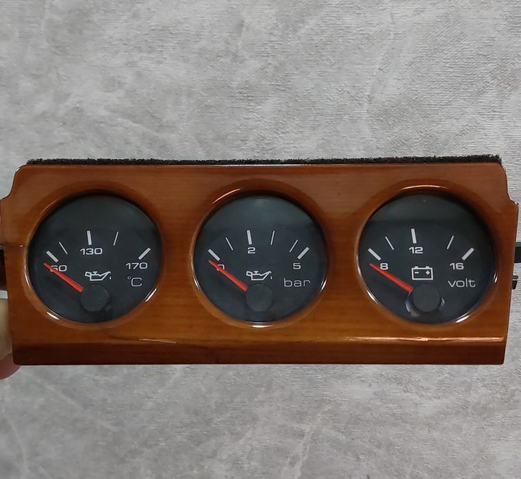 Продам Доп приборы Ауди