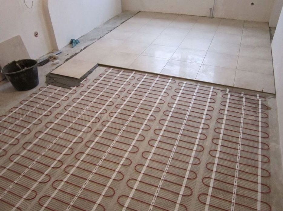 Электрический тёплый пол под кафель под стяжку