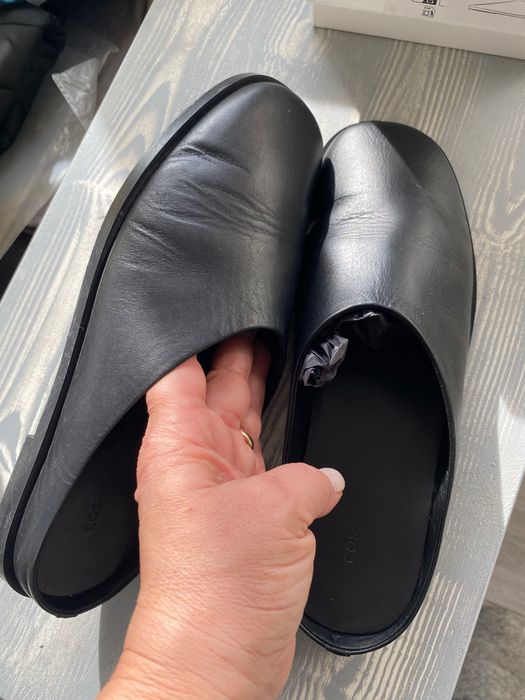 Чехли cos естесвена кожа