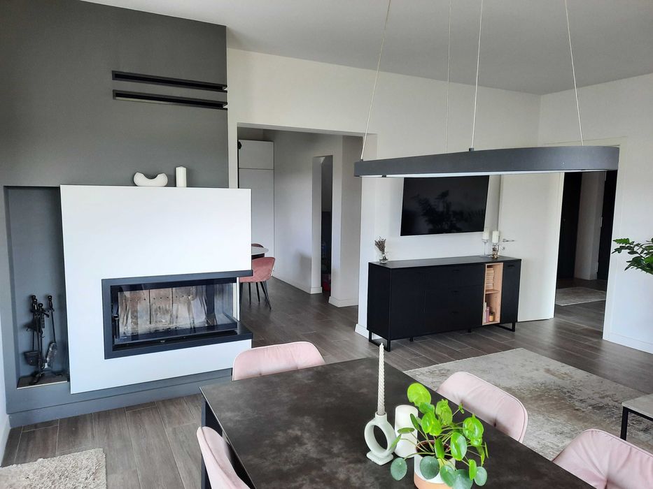 Vila de vanzare  situata in Brasov, zona Stupini