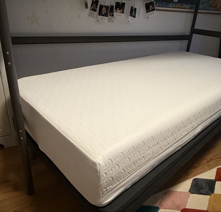 Pat supraetajat copii