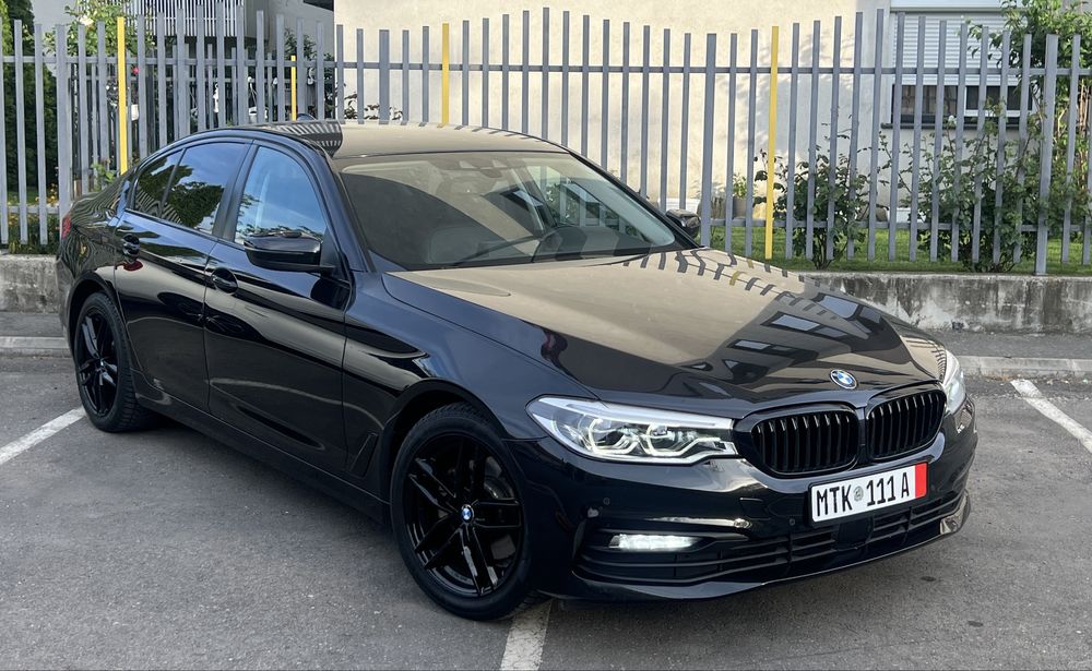 BMW G30 / 520D / Distronic / Interior Seria 7 / Faruri LED/ B47~190Cp / Carplay