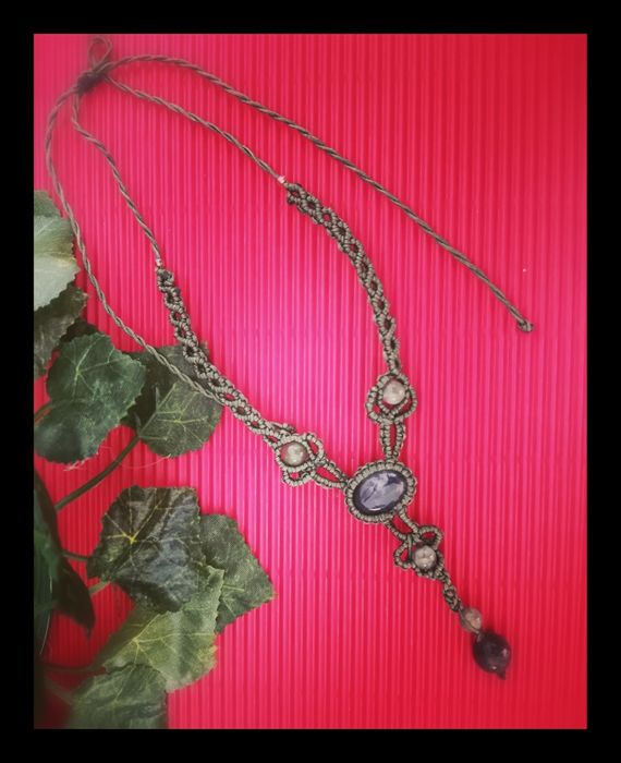 Ръчно изработени колиета