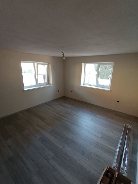 Acoperișe , garduri, interioare