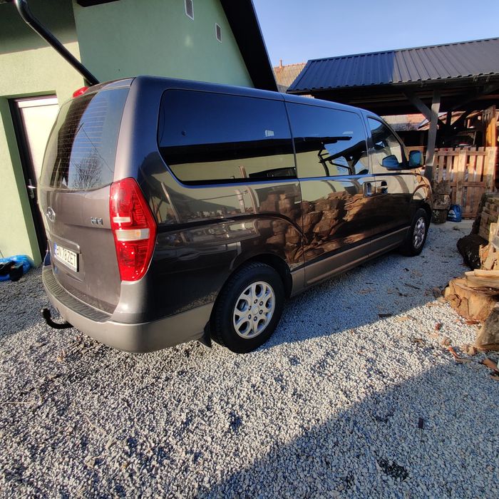 Autoturism Hyundai H1   Starex 2,5 diesel  crdi 170 cp 8 locuri