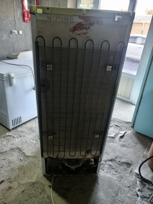 Срочно продаётся холодильник Н украинский орд воздушное охлажде