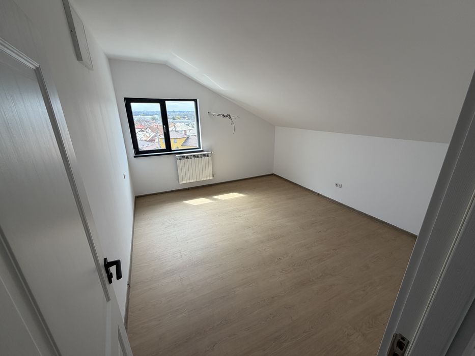 Apartament 86 mp2 util / Bloc nou / Proprietar /Suceava /Etaj 2