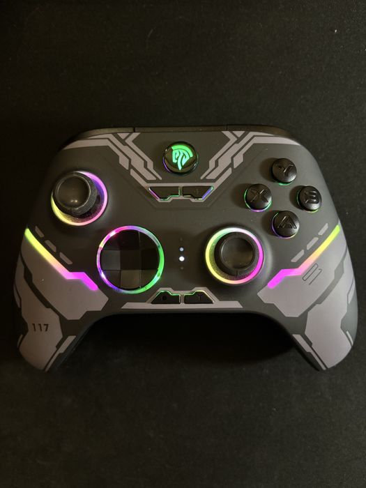 Продам игровой джойстик